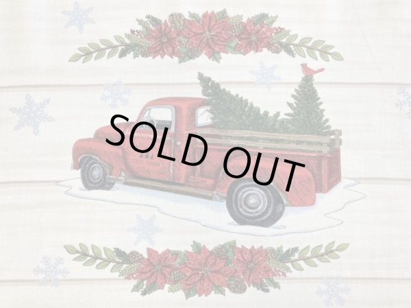 画像5: mada 56030-11 HOLLY BERRY TREE FARM クリスマスパネル (5)