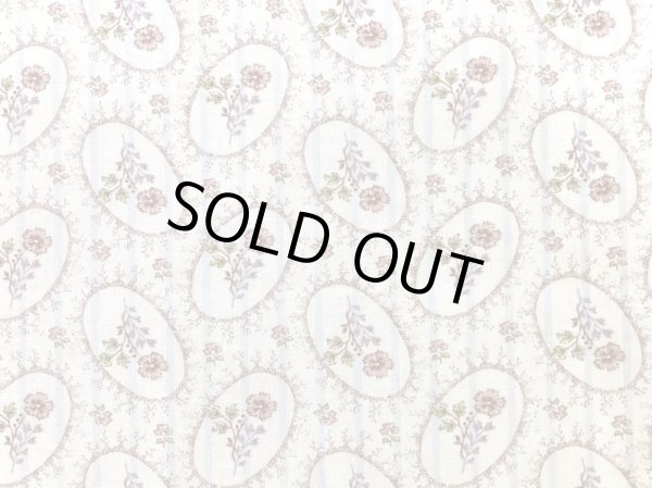 画像2: テキスタイルパントリー 15-0142-A クラシックフラワー オフホワイト (2)